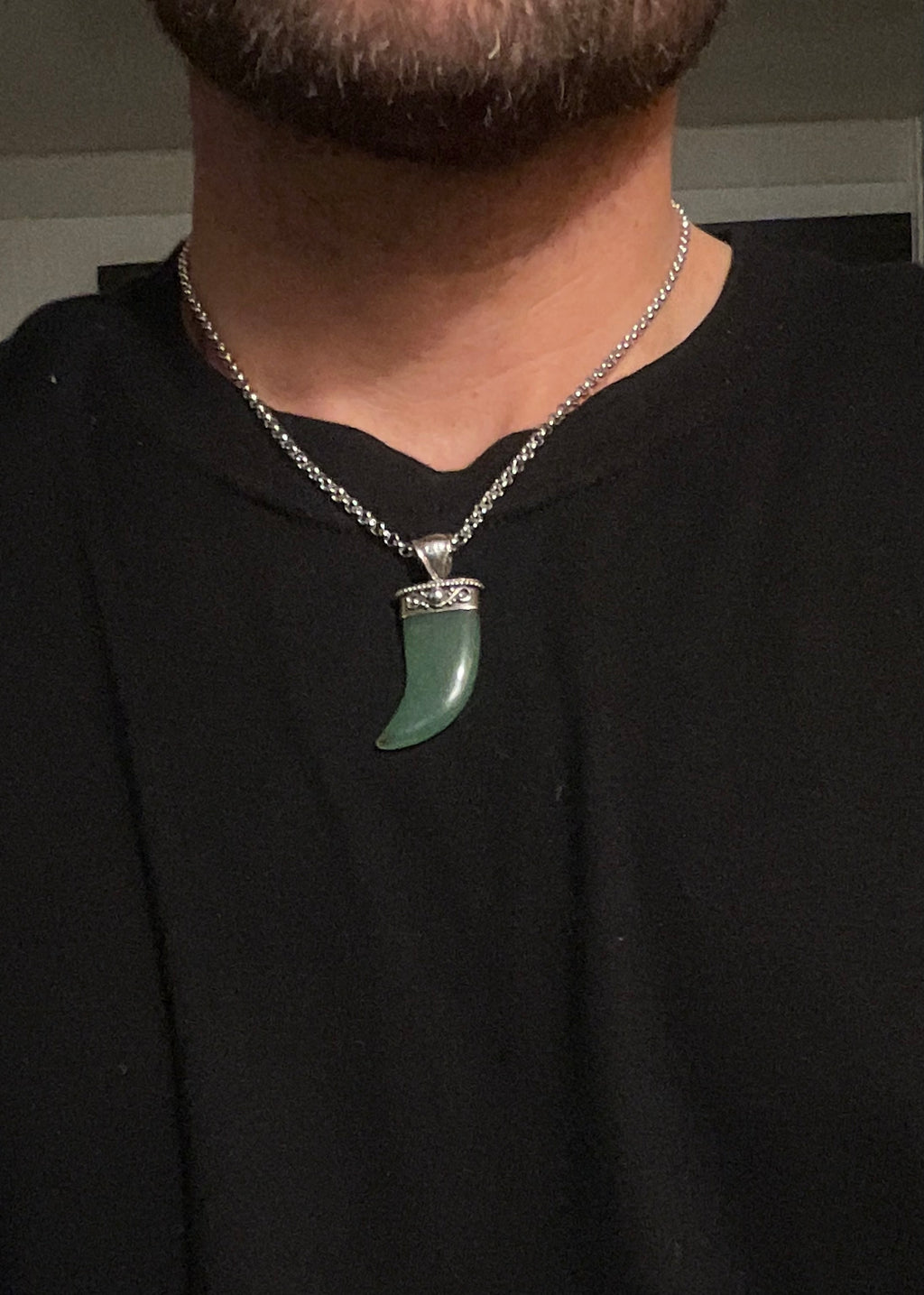 18 inch 12.6 gram new 925 silver necklace with vintage 925 green aventurine natural stone pendant wrapped in 925 silver. Pendant weighs 10 grams for a total weight of 22.6 grams