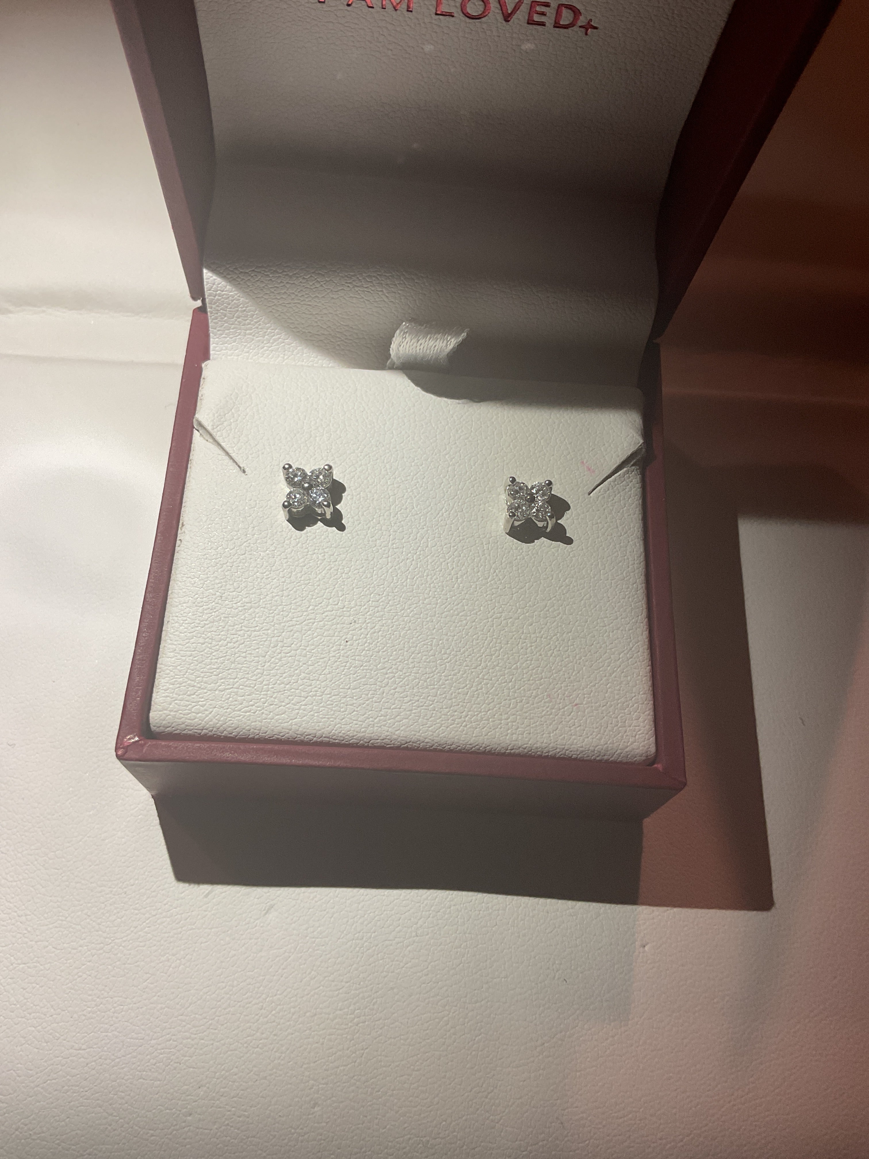 Natural 1ctw platinum earrings set