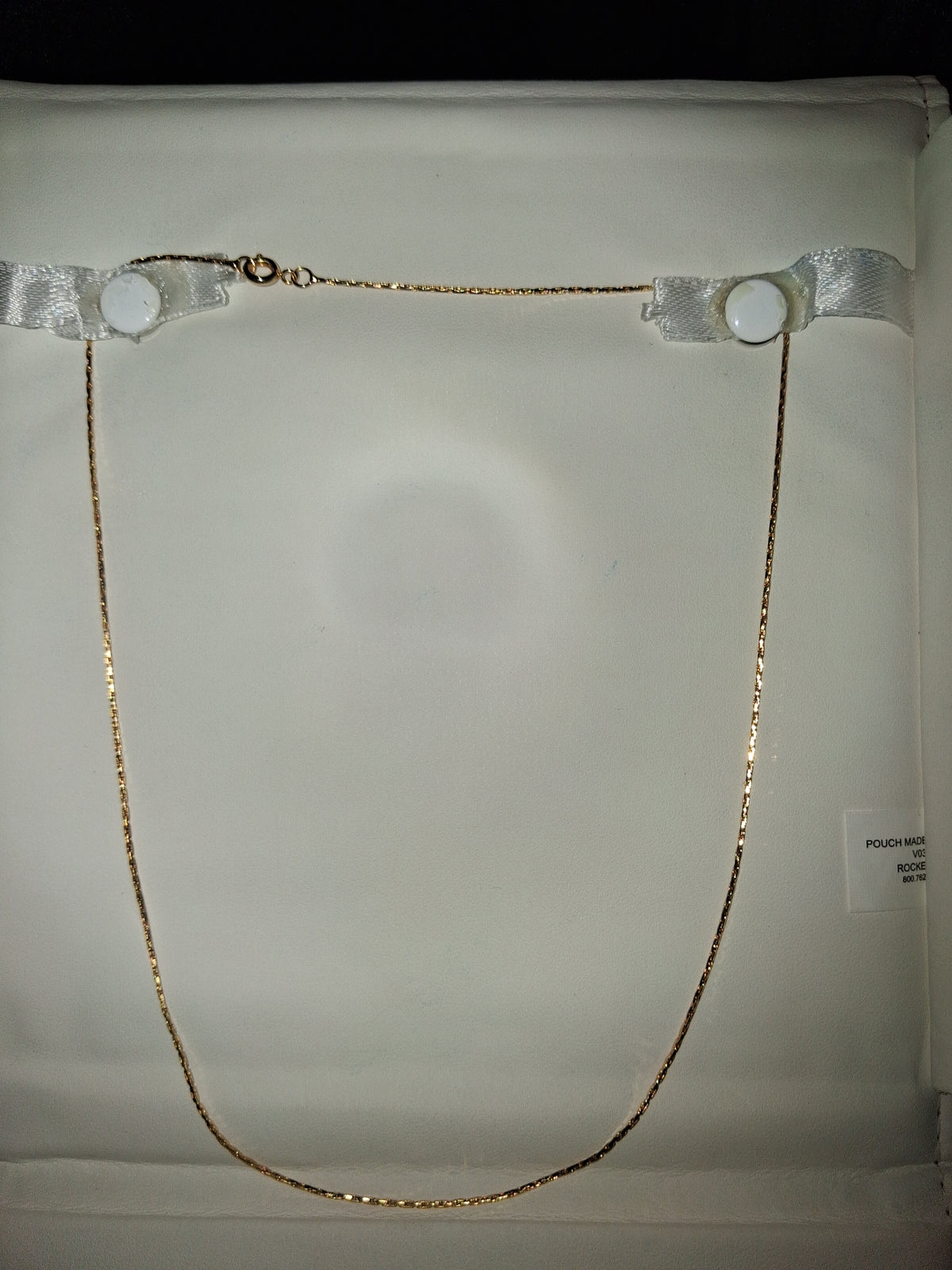 18 inch gold-tone necklace. "costume"