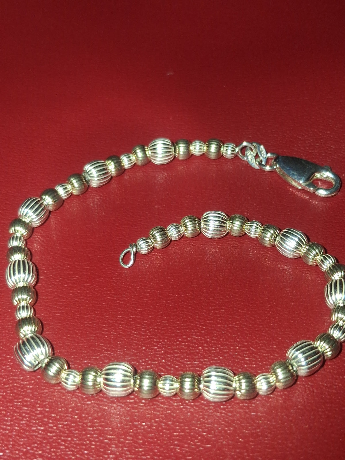 Handmade 925 silver bracelet 8-inches. Always authentic, Always tested.