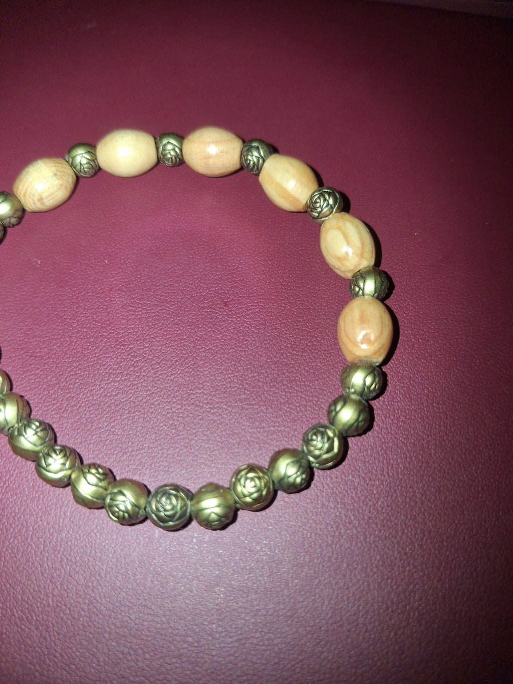 Handmade rose/wood braclet