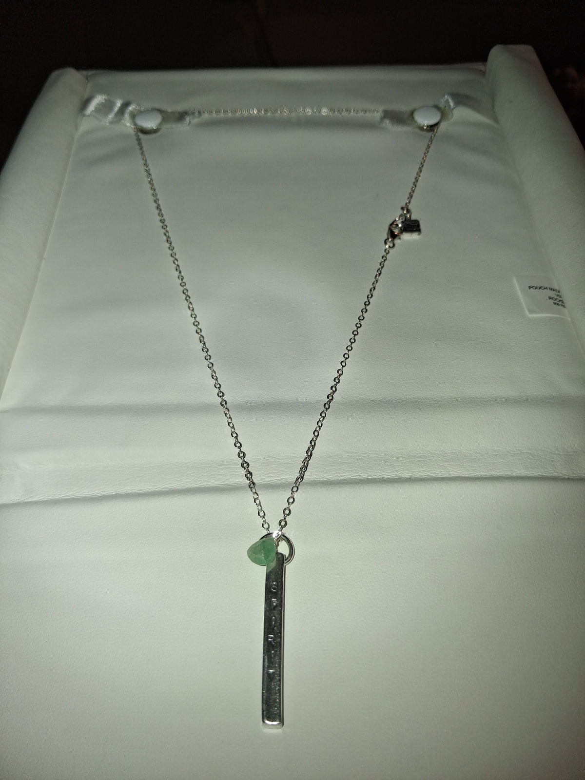 18" long 925 silver necklace with 925 silver pendant 7.5 grams "ESTATE"