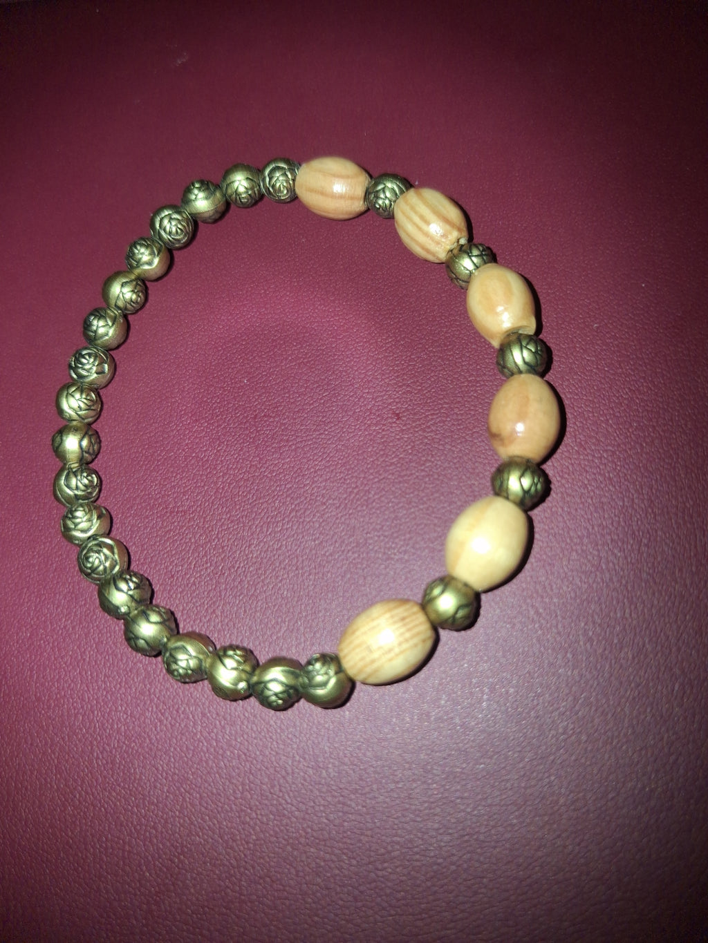 Handmade rose/wood braclet