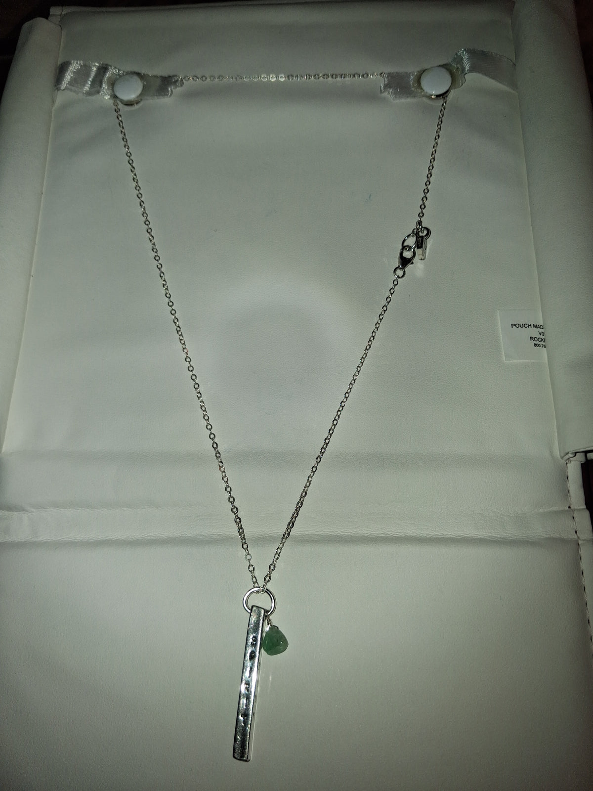 18" long 925 silver necklace with 925 silver pendant 7.5 grams "ESTATE"