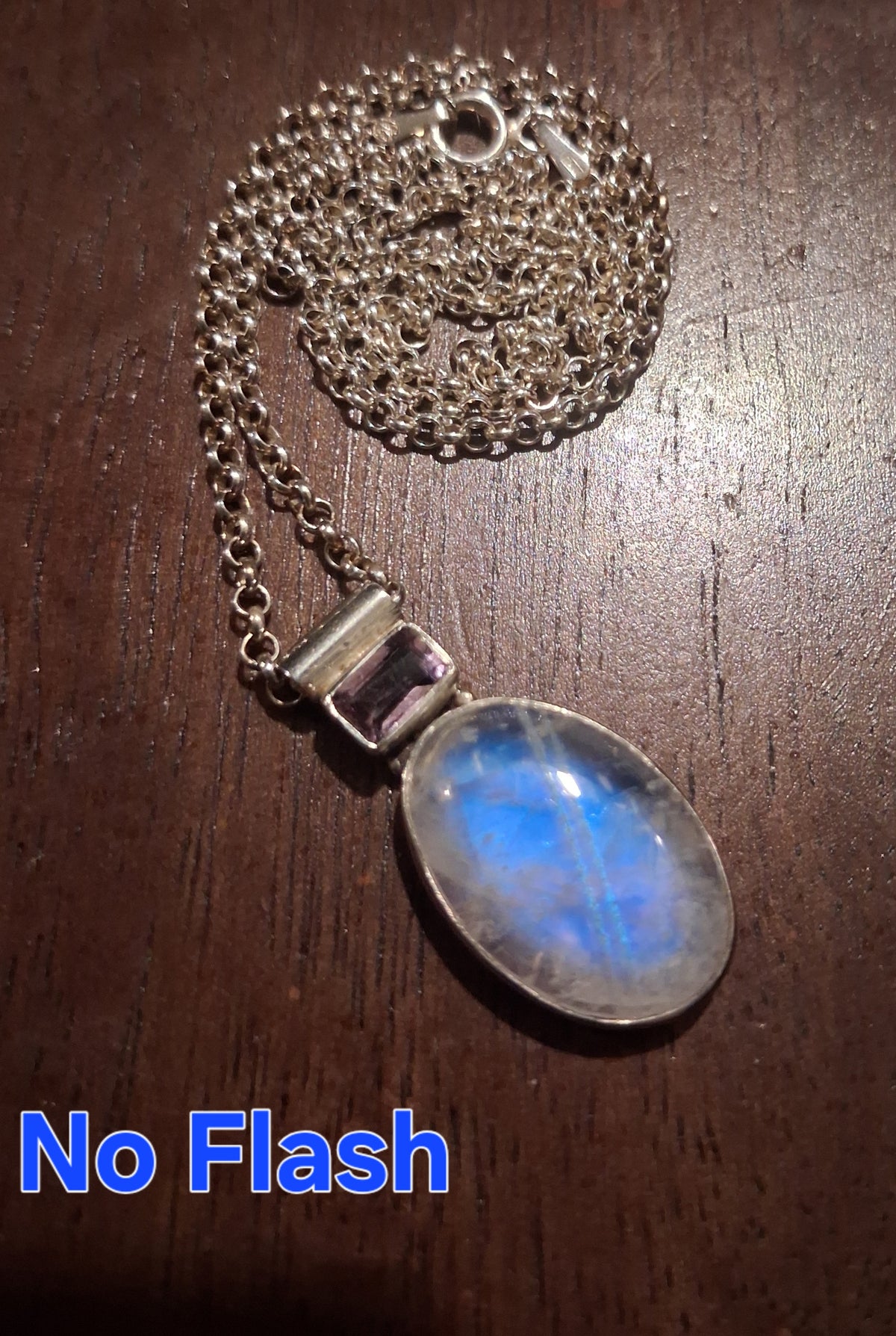 Handmade, 925 silver moondstone pendant with silver necklace. 8.9 grams. Chain 18" long.