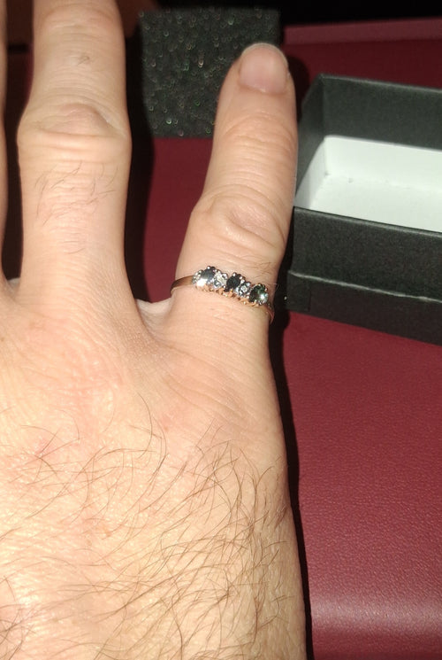 10K Gold Natural Blue Sapphire and Diamond Ring, Size 7, 1.4 g
