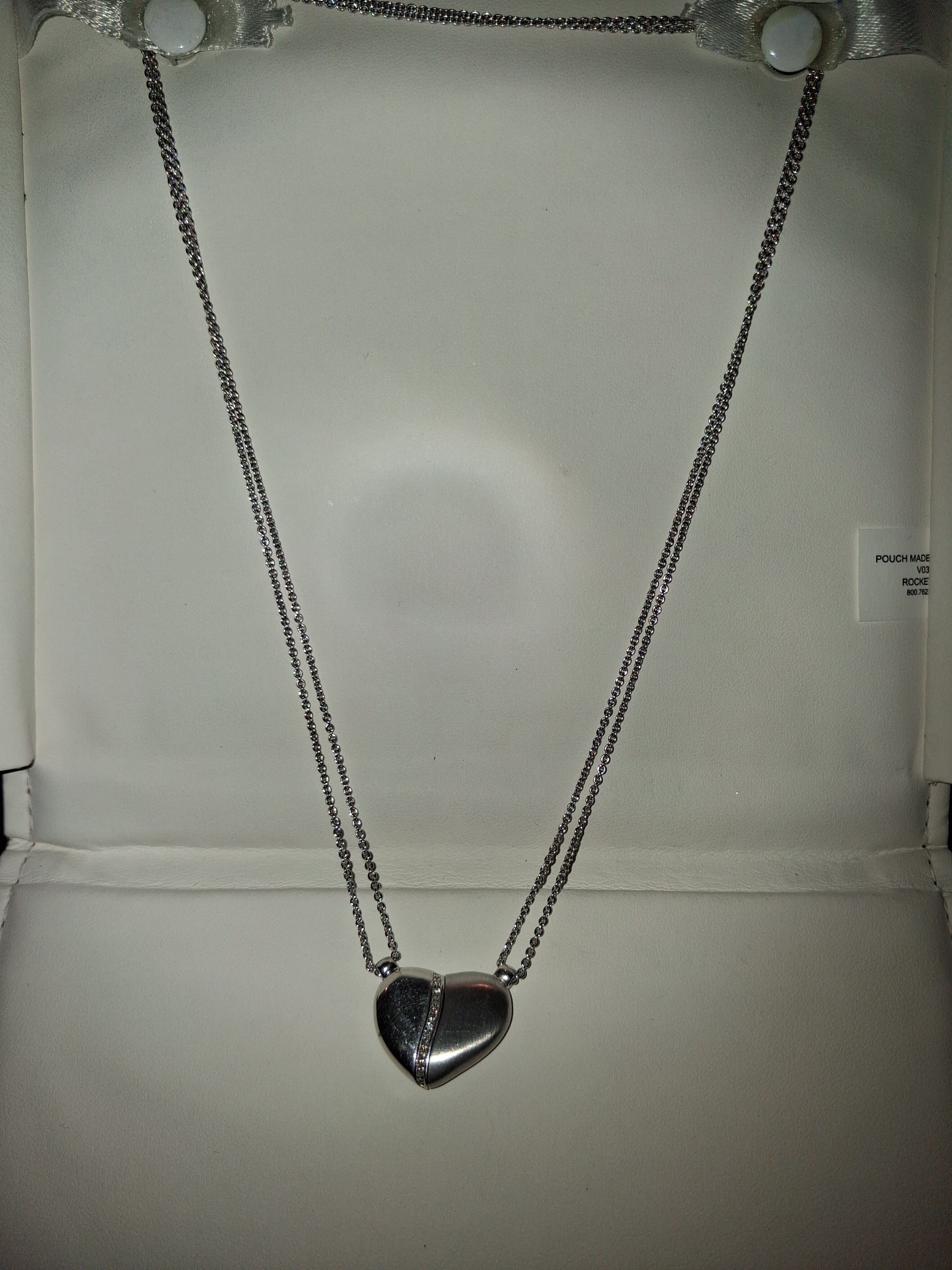 925 silver necklace with natural diamonds