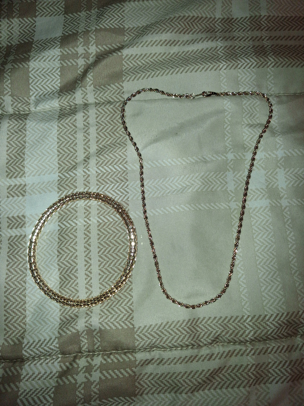 Costume bracelet, and necklace set