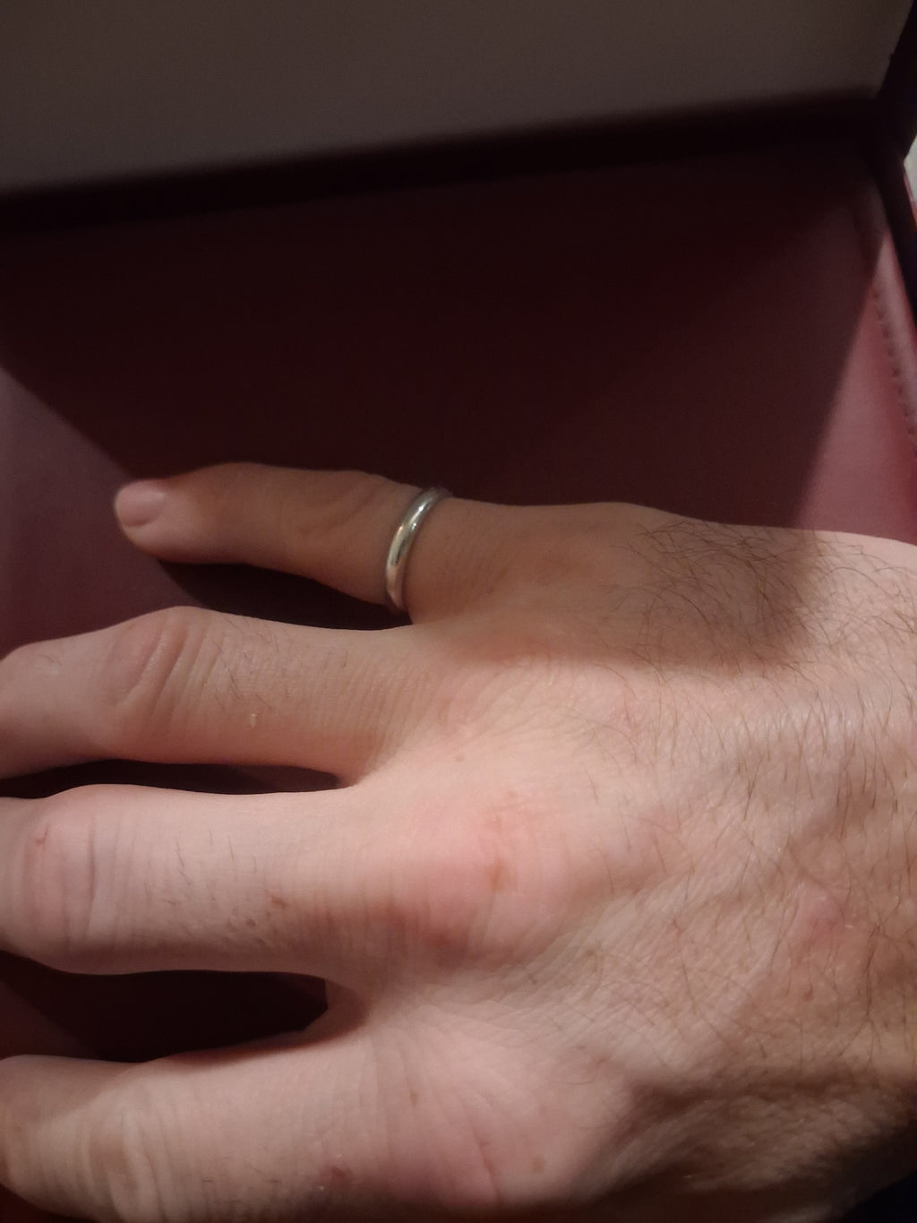 Beautiful unisex silver rings. We have 2 in stock. Tested authentic silver, both weigh 2.1grams, size 7.5, and size 8 both rings sold separately. Free shipping anywhere in the u.s.a. 14 day money back guarantee.